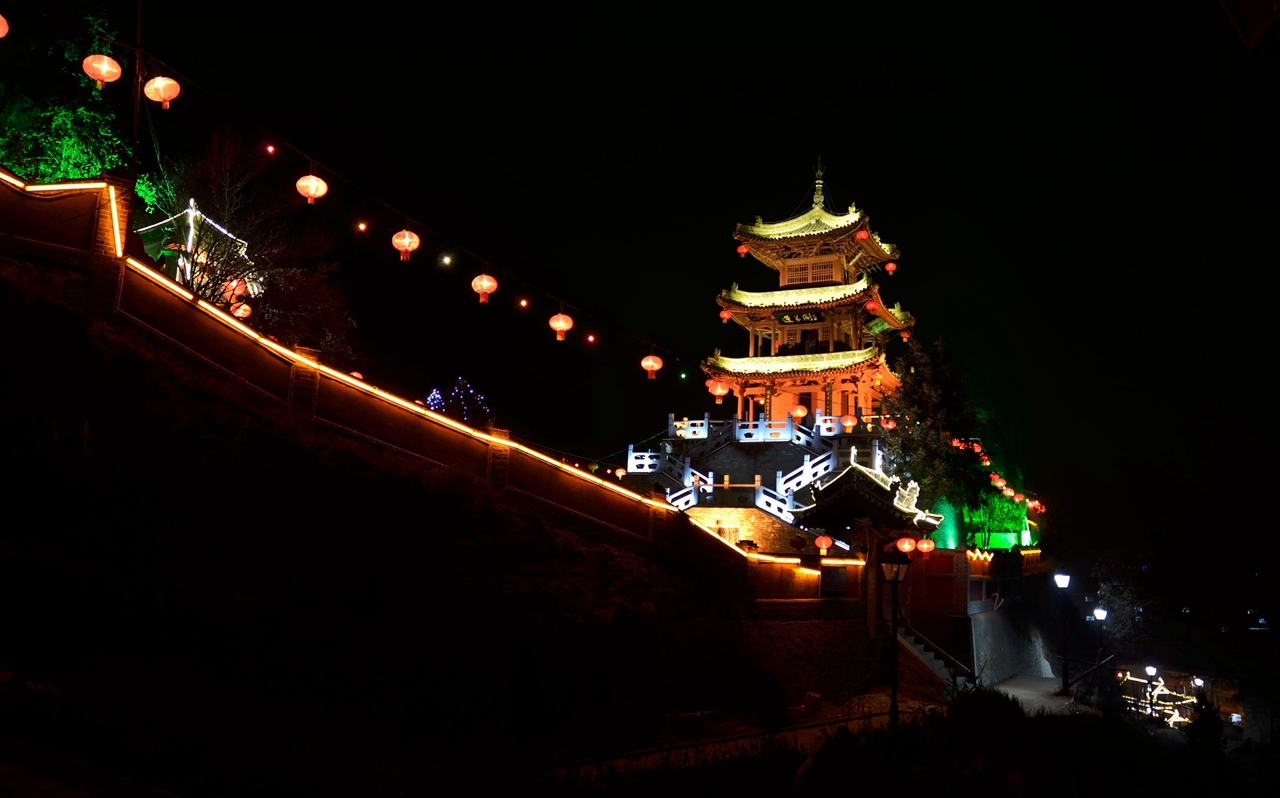 泰山紅門及奈何景區(qū)照明工程-景觀亮化